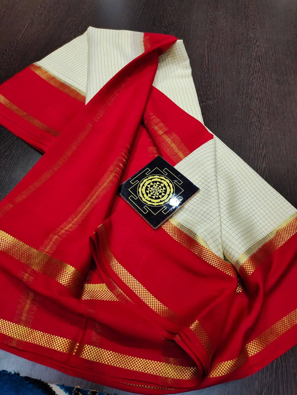 PURE WRINKLED CRUSHED CREPE SILK SAREES SILK MARK CERTIFIED LIGHTER AND FLOWY WITH CONTRAST BLOUSE - SK-165-PWCCSSSMCLAFWCB