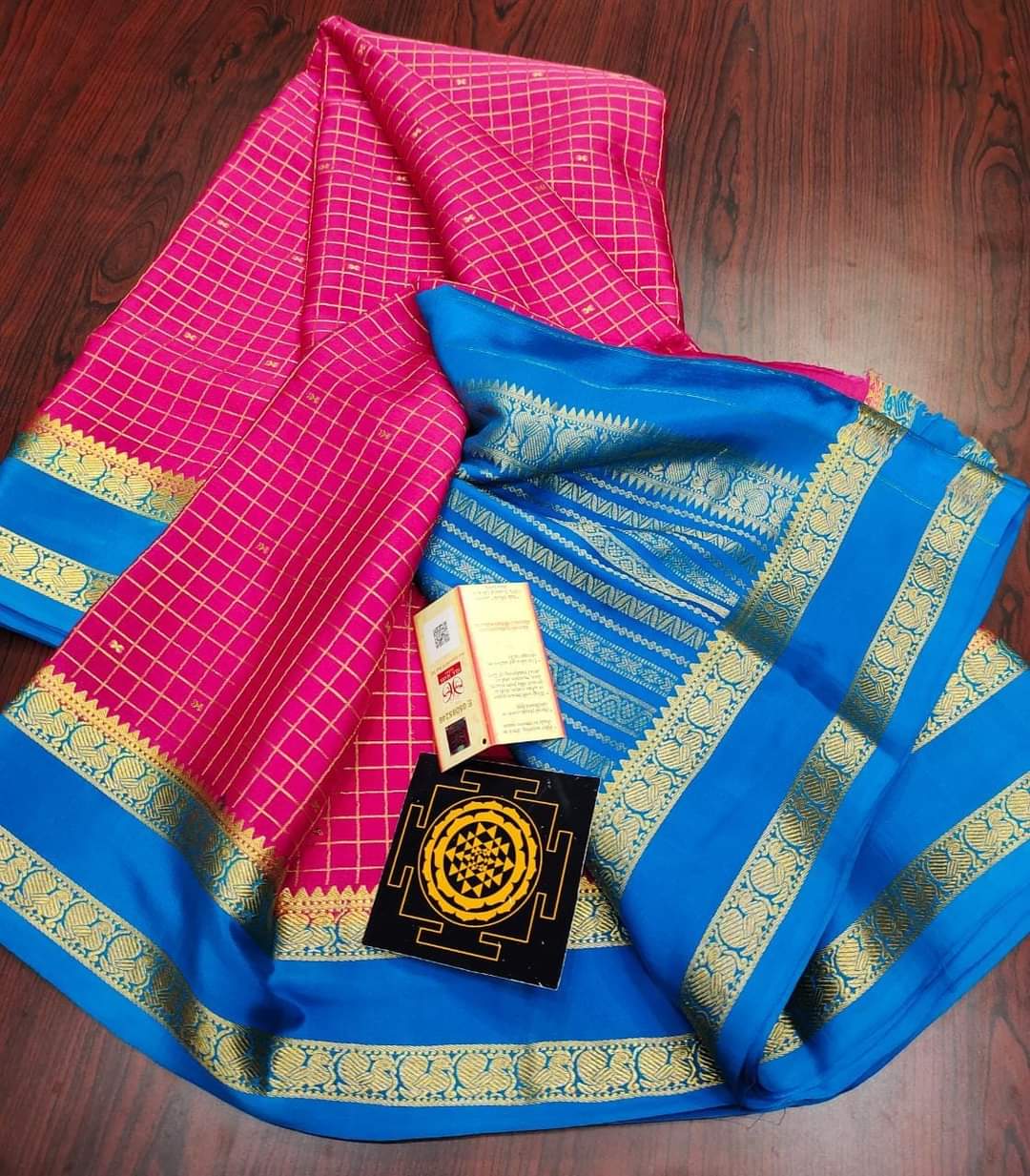 PURE WRINKLED CRUSHED CREPE SILK SAREES SILK MARK CERTIFIED LIGHTER AND FLOWY WITH CONTRAST BLOUSE - SK-209-PWCCSSSMCLAFWCB