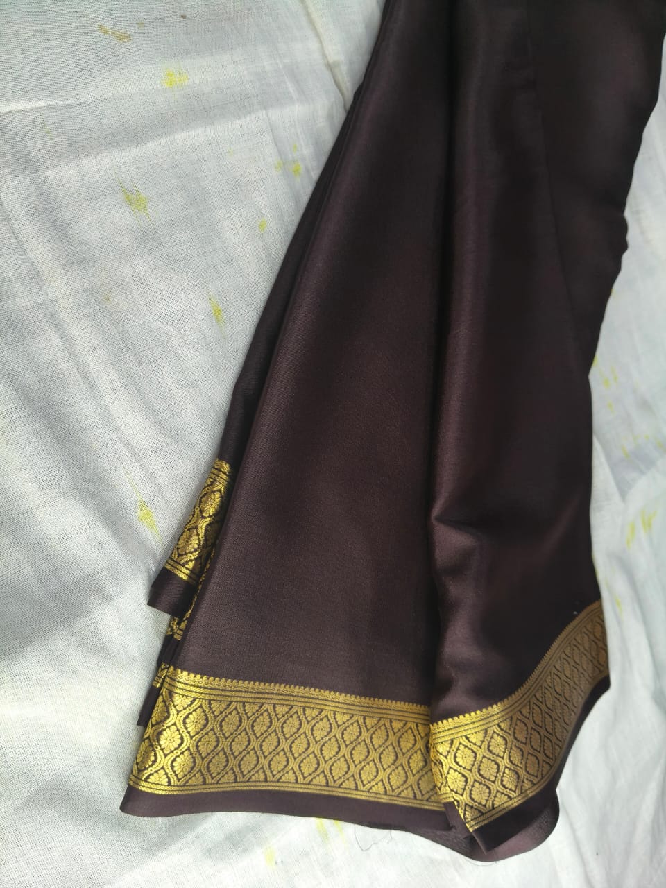 LIGHT WEIGHT CONTRAST PALLU AND CONTRAST BLOUSE PURE MYSORECREPE SILK SAREES - SK-432-LWCPACBPMSS