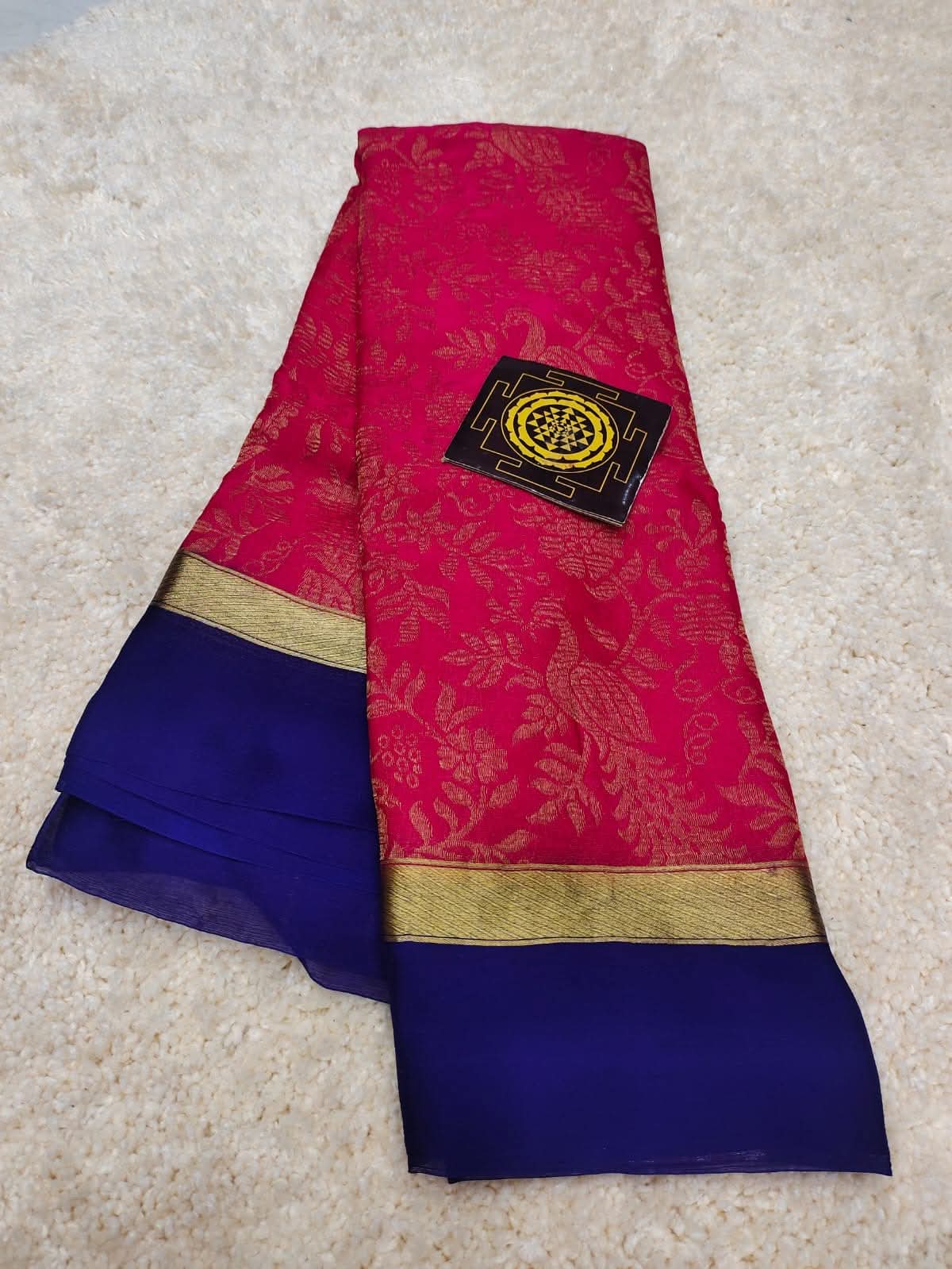 PURE WRINKLED CRUSHED CREPE SILK SAREES SILK MARK CERTIFIED LIGHTER AND FLOWY WITH CONTRAST BLOUSE - SK-150-PWCCSSSMCLAFWCB
