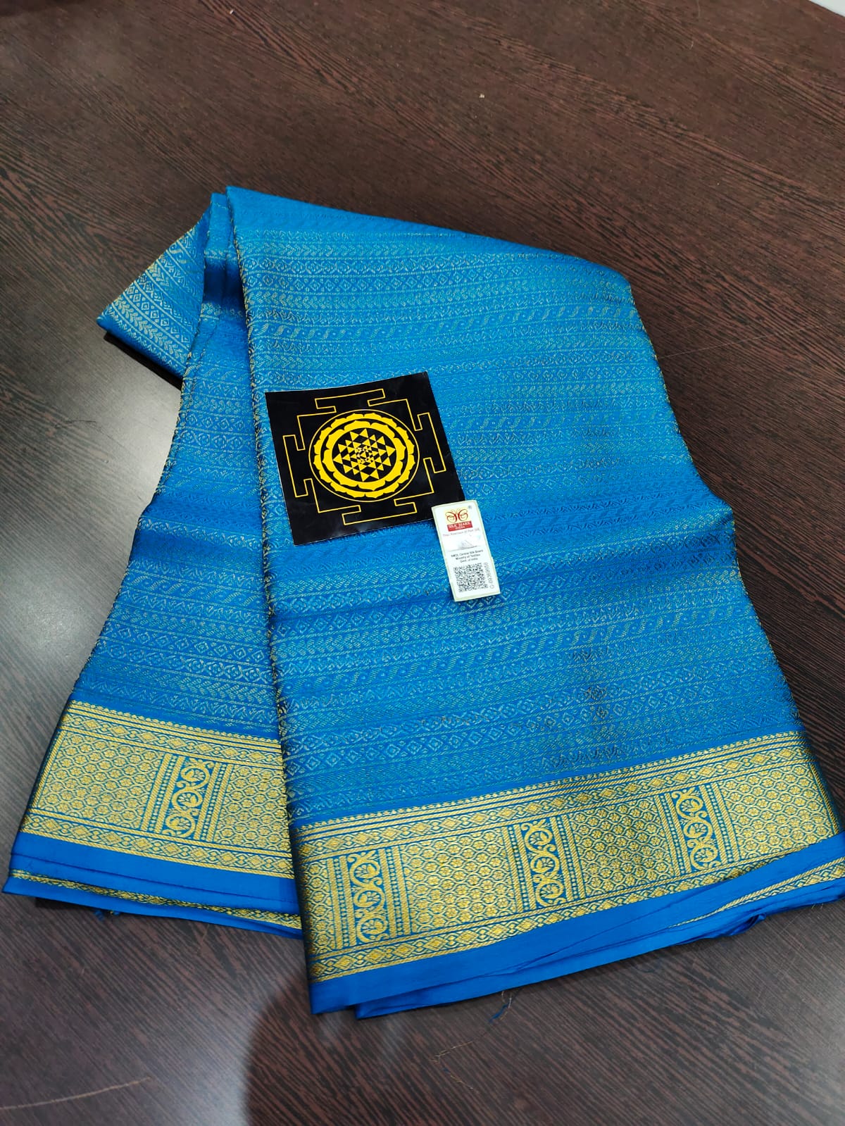 PURE WRINKLED CRUSHED CREPE SILK SAREES SILK MARK CERTIFIED LIGHTER AND FLOWY WITH CONTRAST BLOUSE - SK-155-PWCCSSSMCLAFWCB