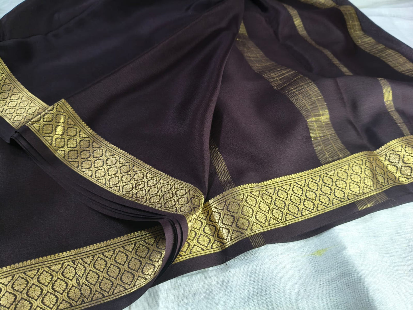 LIGHT WEIGHT CONTRAST PALLU AND CONTRAST BLOUSE PURE MYSORECREPE SILK SAREES - SK-432-LWCPACBPMSS