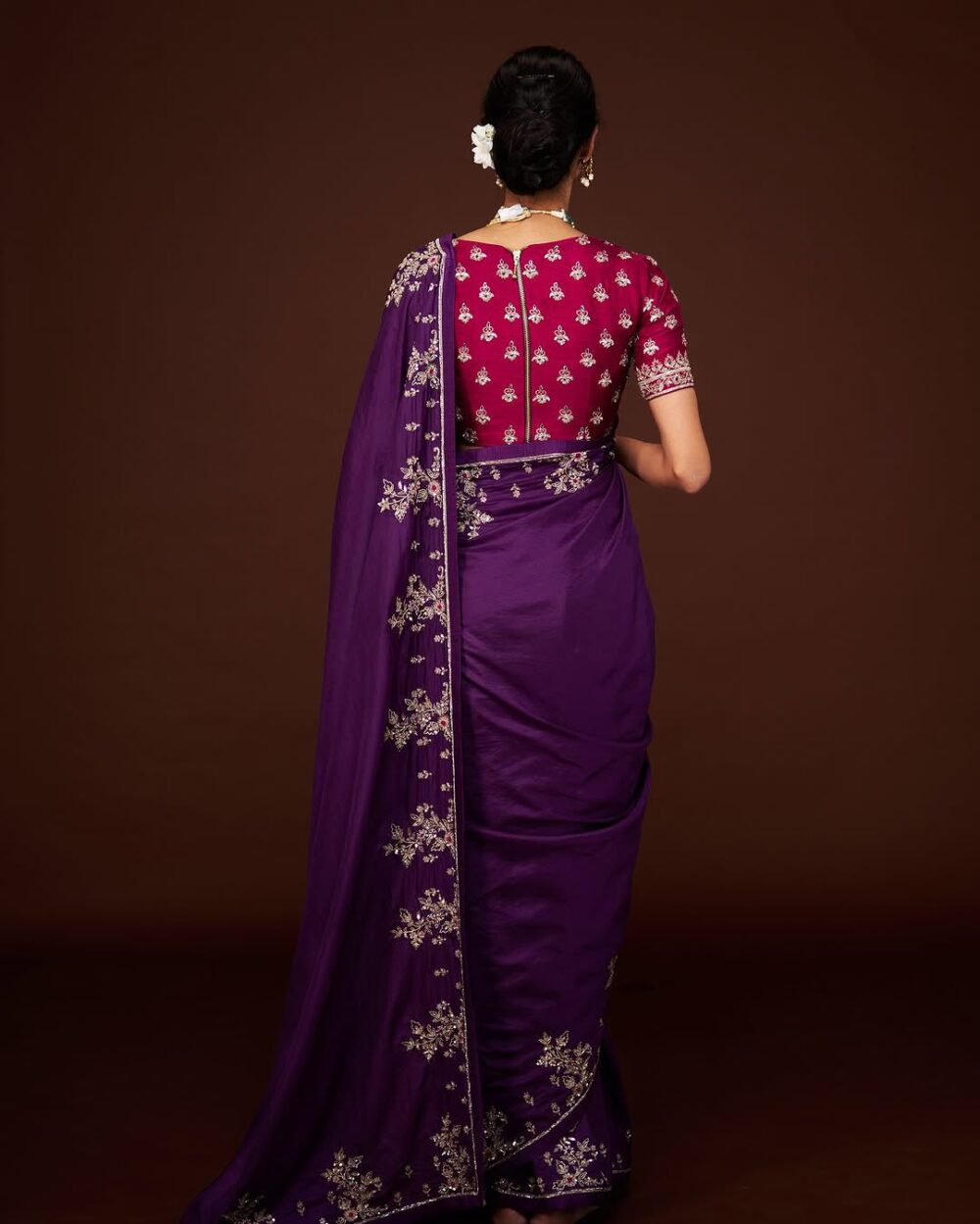 🌸 Regalia Designer Sarees 🌸 - Image 3